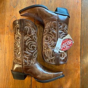 Laredo Women's Maddie Dark Brown Snip Toe Cowboy Boot 51114